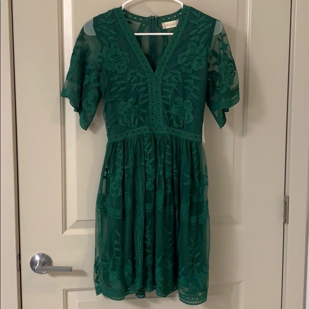 Green lace dress